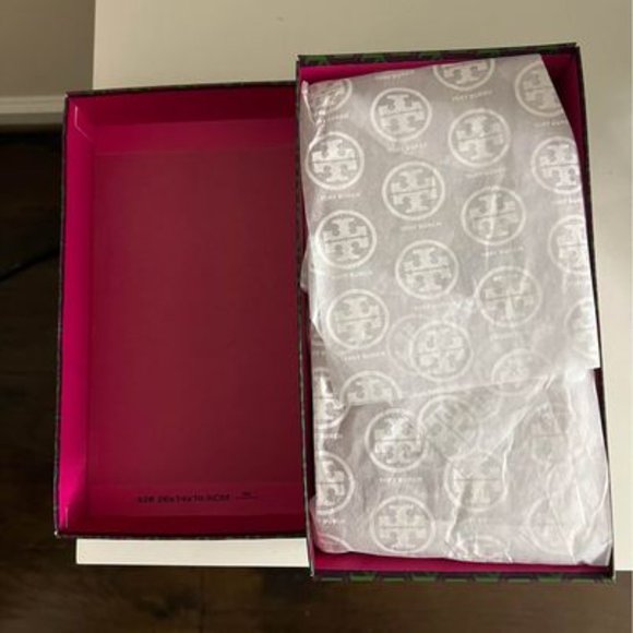 Tory Burch Women's Studded Jelly Thong Sandals - Picture 11 of 17